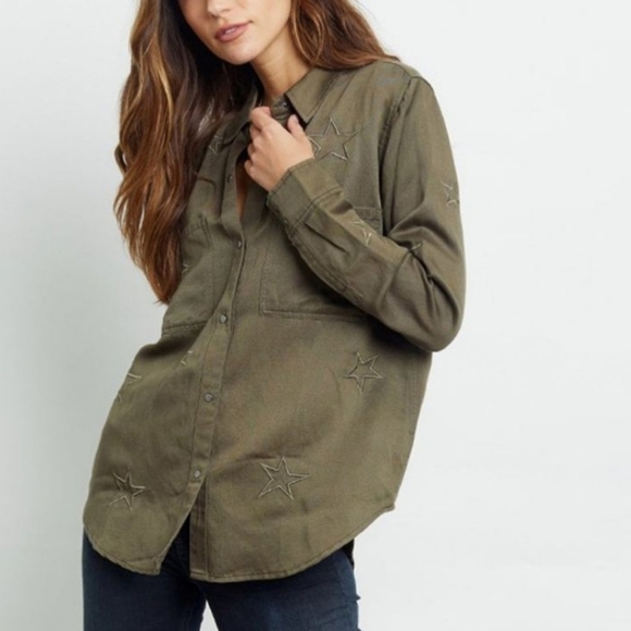 RAILS, New, Marcel Olive Green Embroidred Star Linen Blend Shirt, Size Medium - Picture 3 of 13